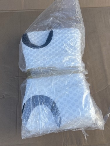 Memory foam pillow - foam,