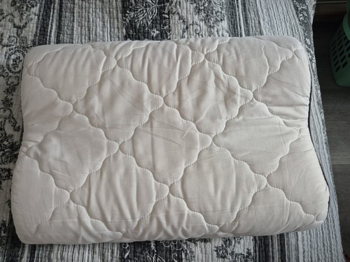 Memory foam orthopaedic pillow - foam,