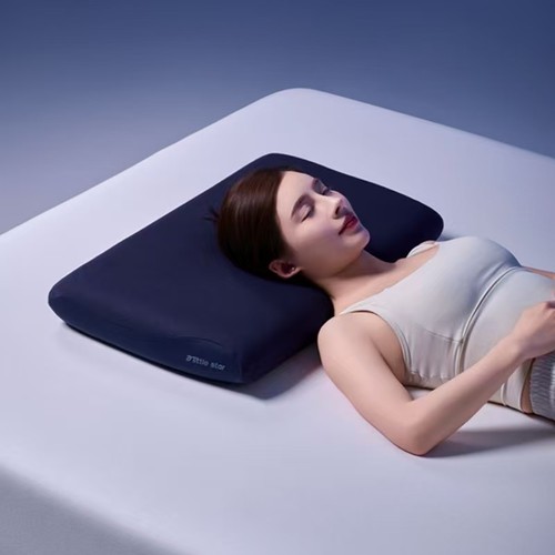 Orthopedic memory foam pillow