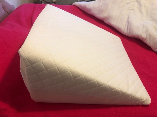 Memory foam pillow - foam,